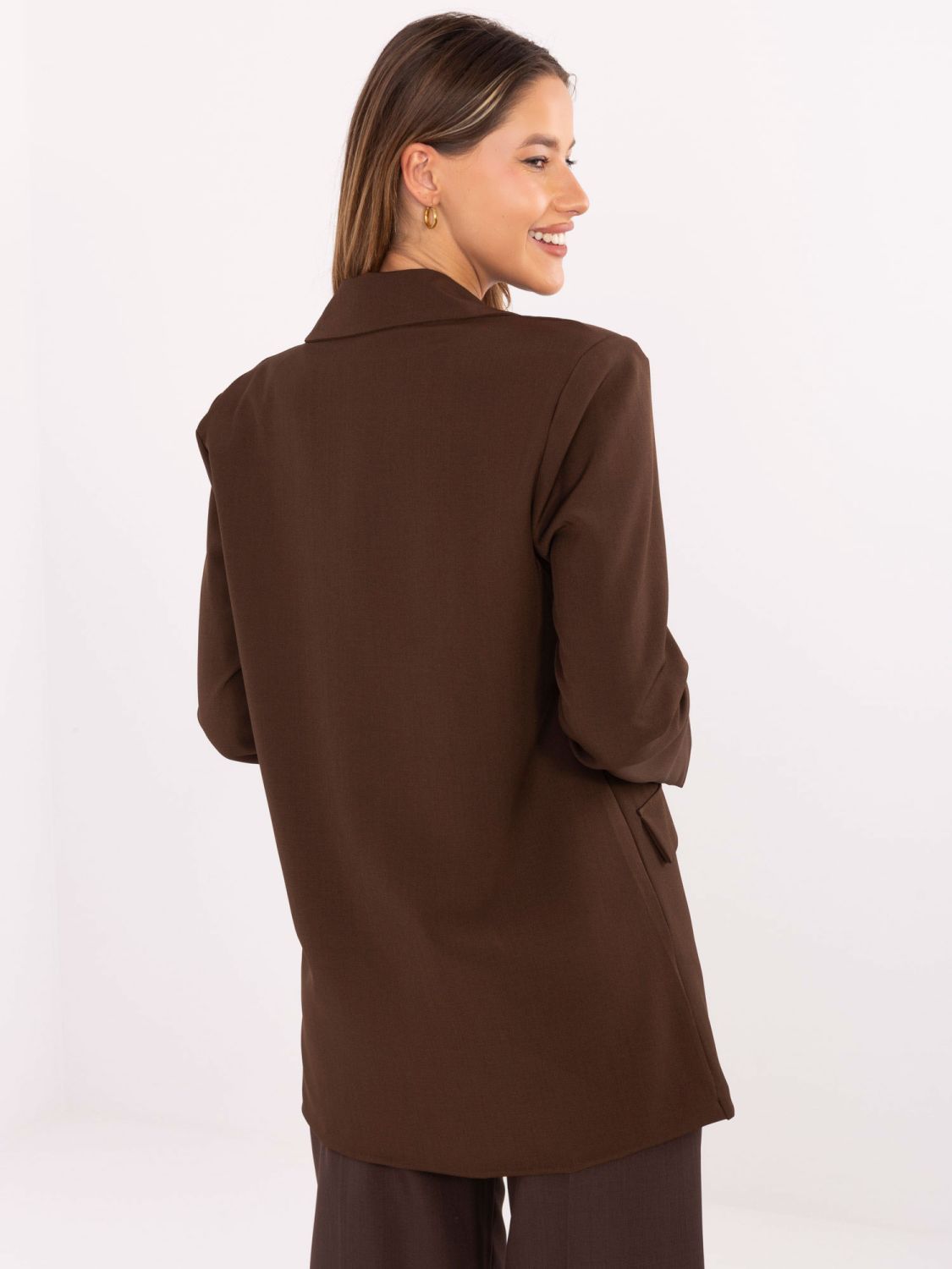 Elegant brown blazer with lining and brooch