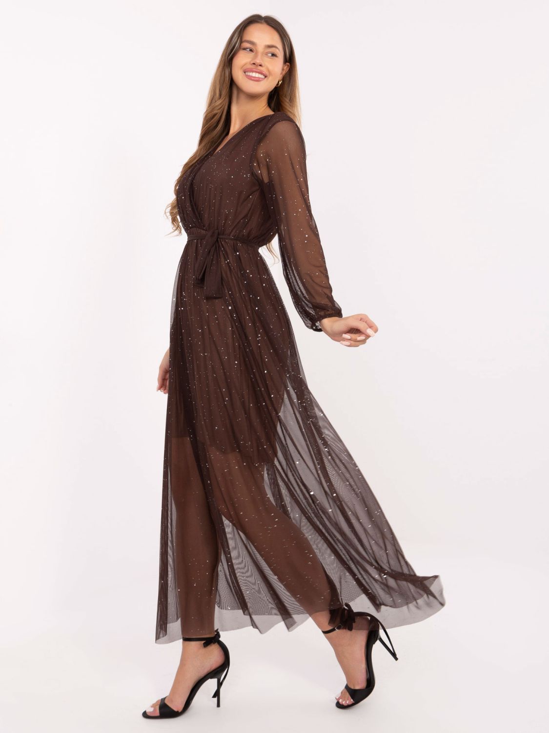 Brown maxi dress with appliqué and belt