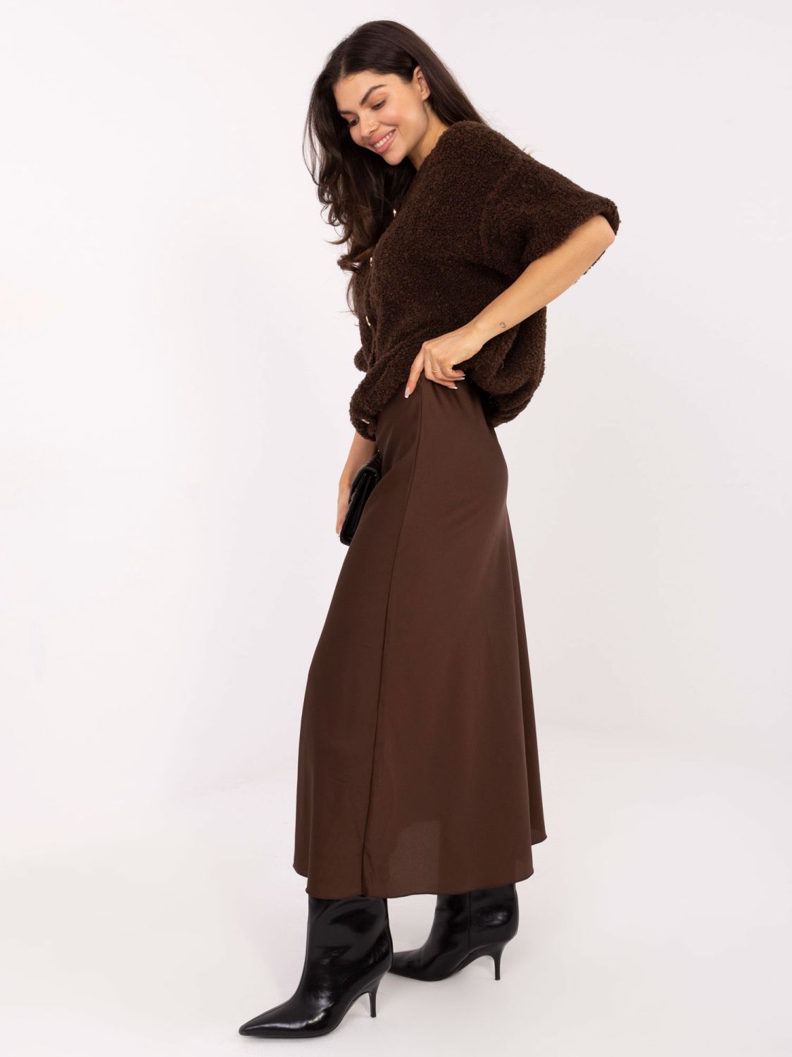 Elegant brown maxi skirt