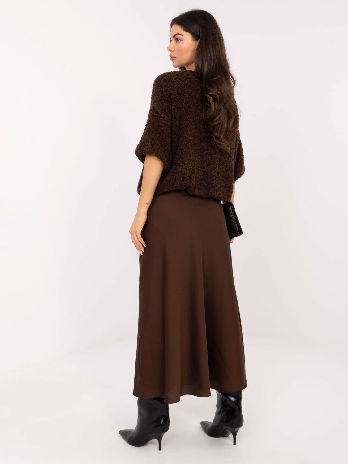Elegant brown maxi skirt