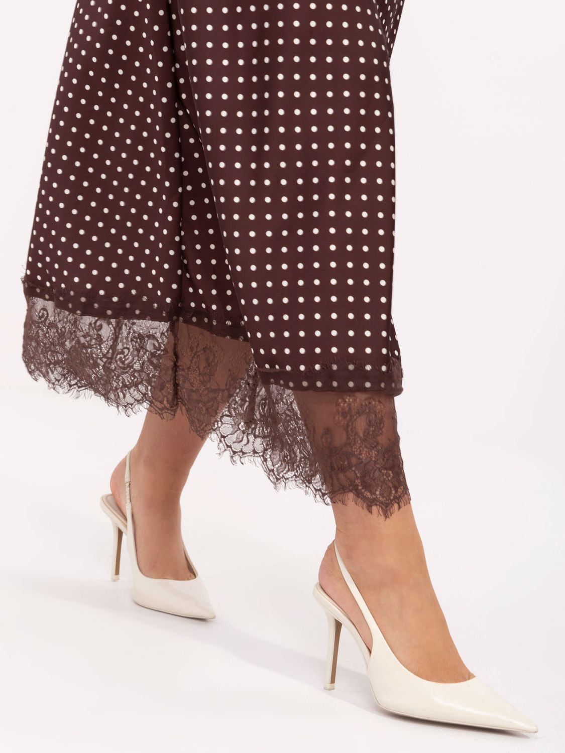 Brown polka dot midi skirt with lace