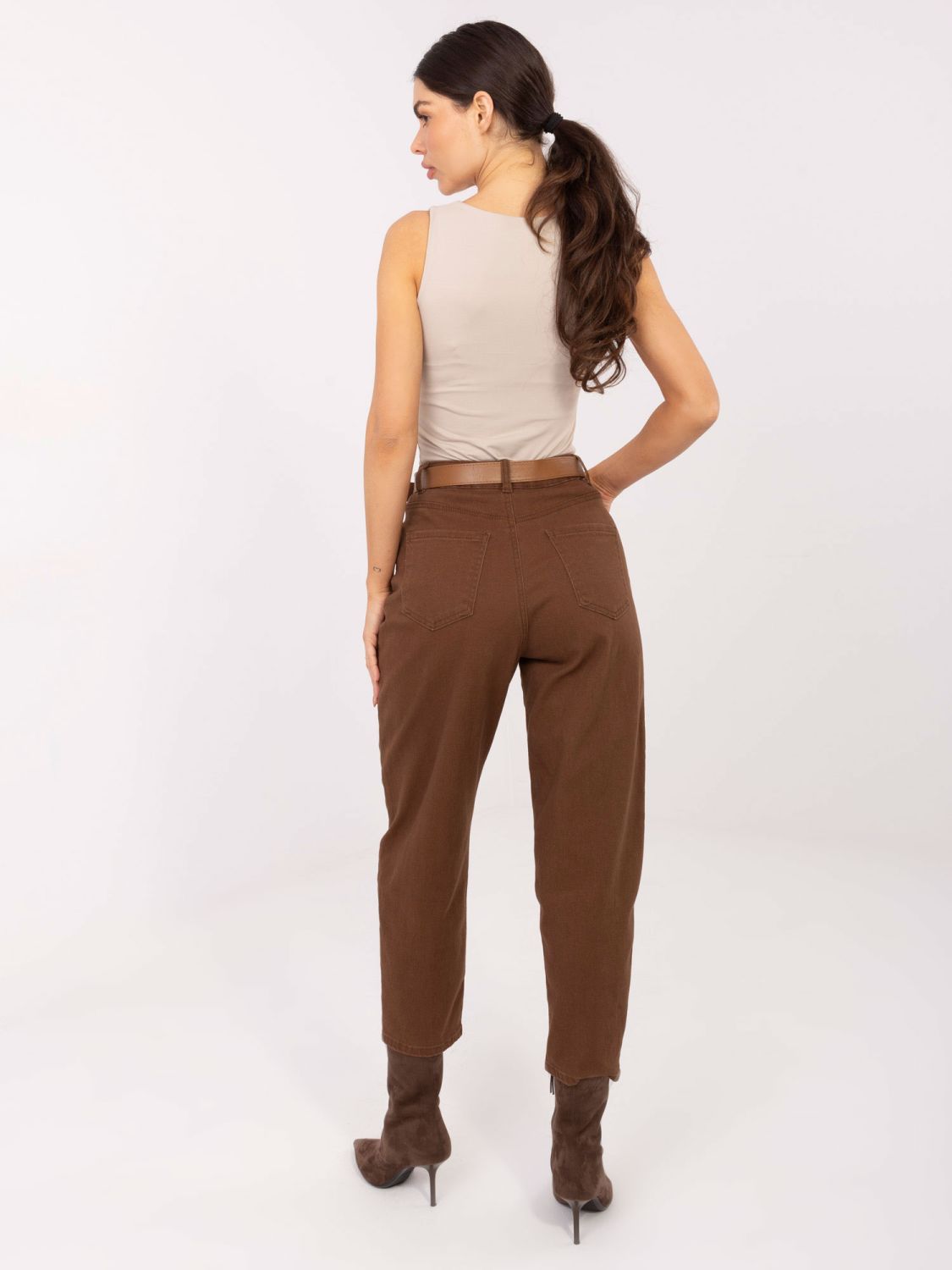 Brown mom jeans with belt