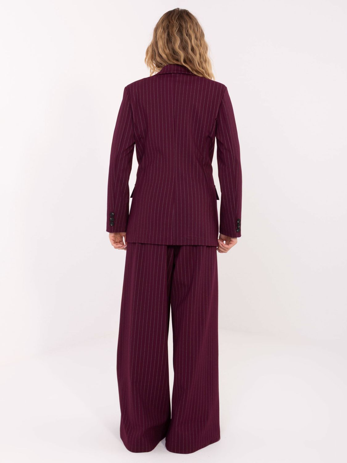 Elegant burgundy striped blazer