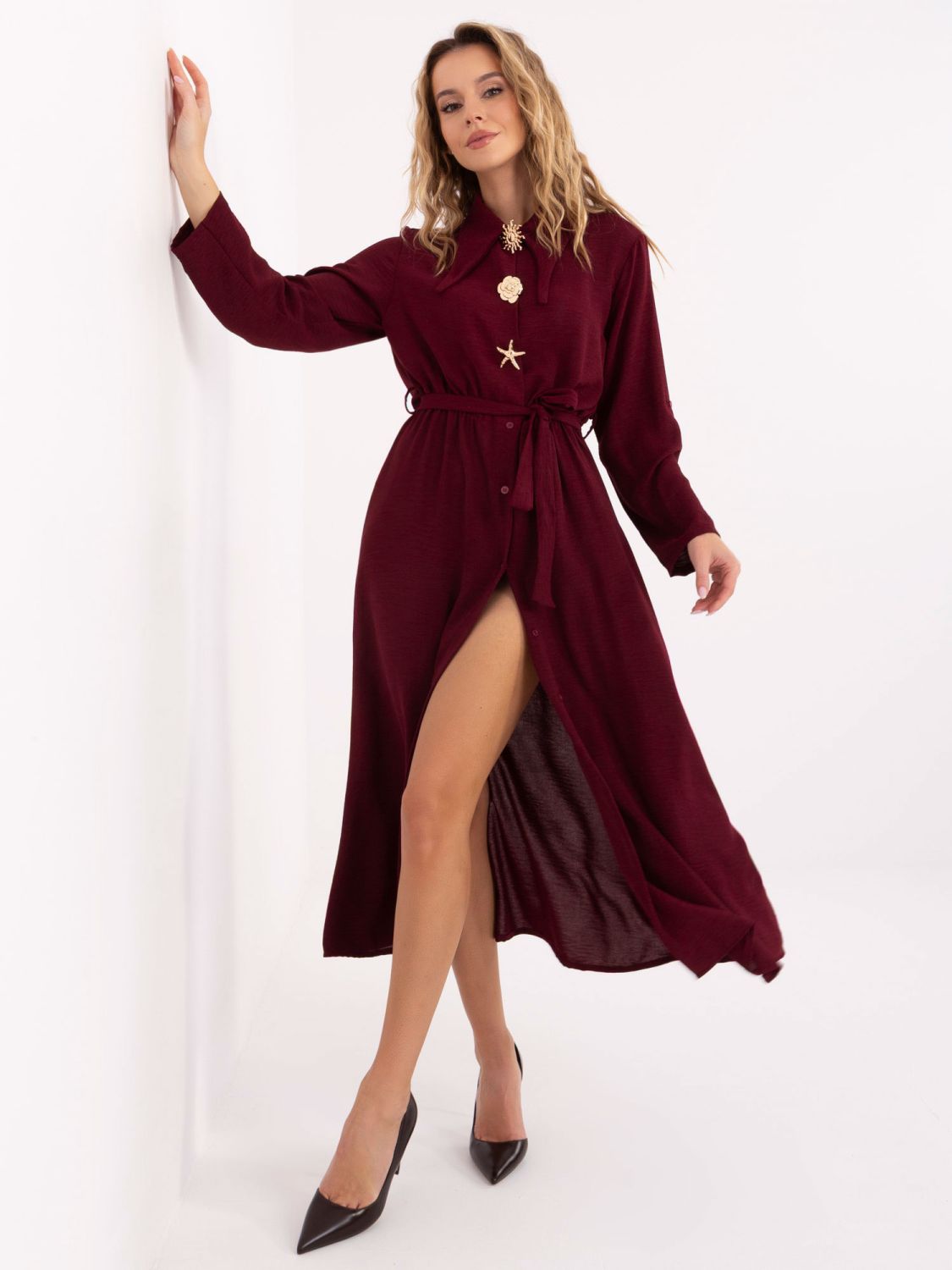 Burgundy flared midi dress with belt and brooch