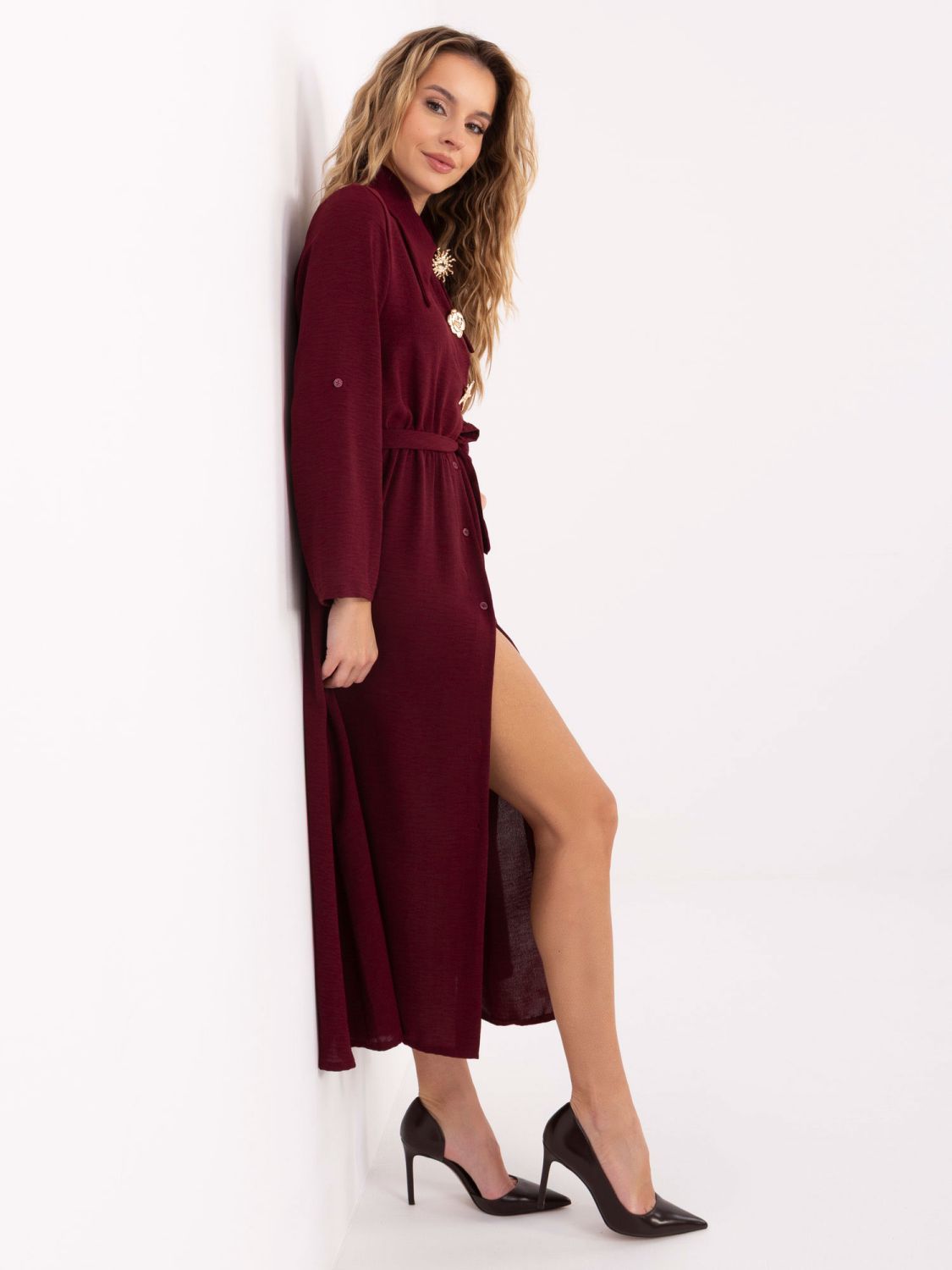 Burgundy flared midi dress with belt and brooch