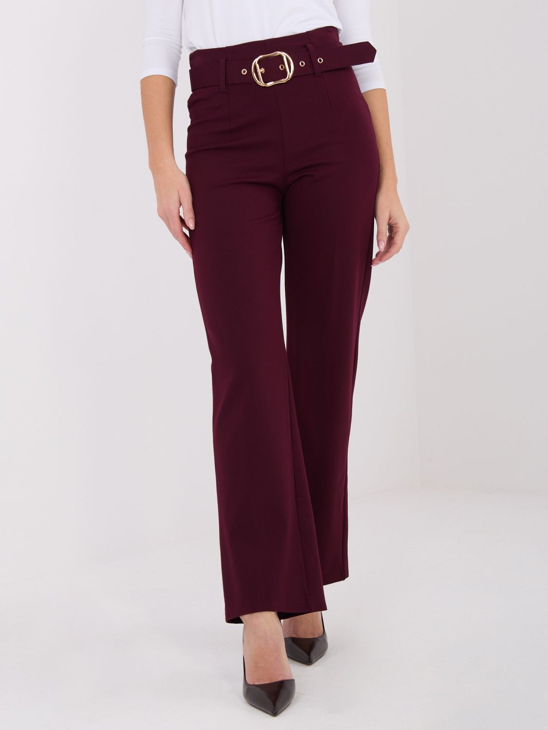 Elegant burgundy high-waisted trousers with belt