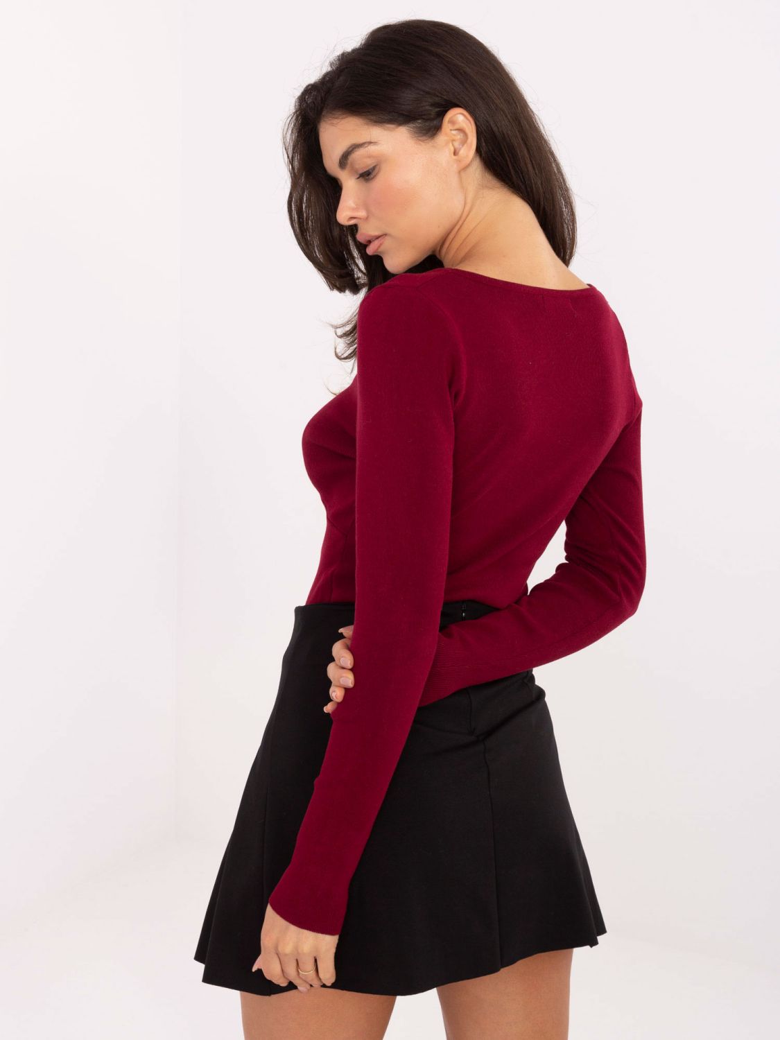 Elegant burgundy V-neck sweater