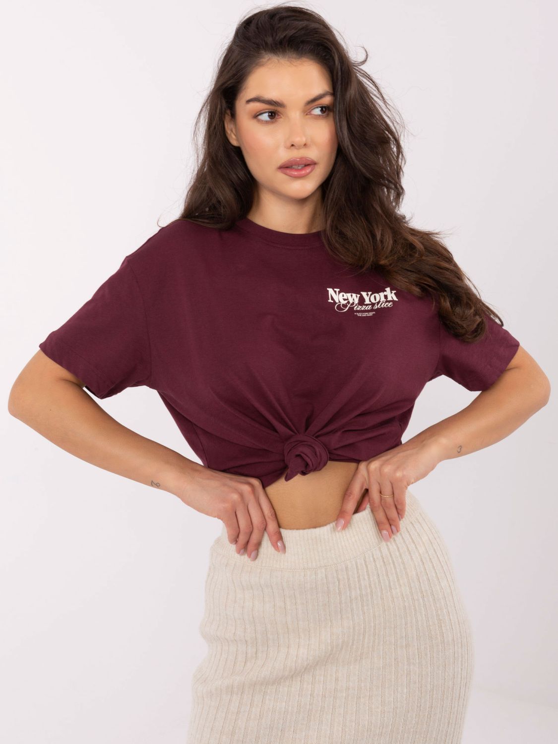 Stylish Bordeaux T-Shirt with Short Sleeves