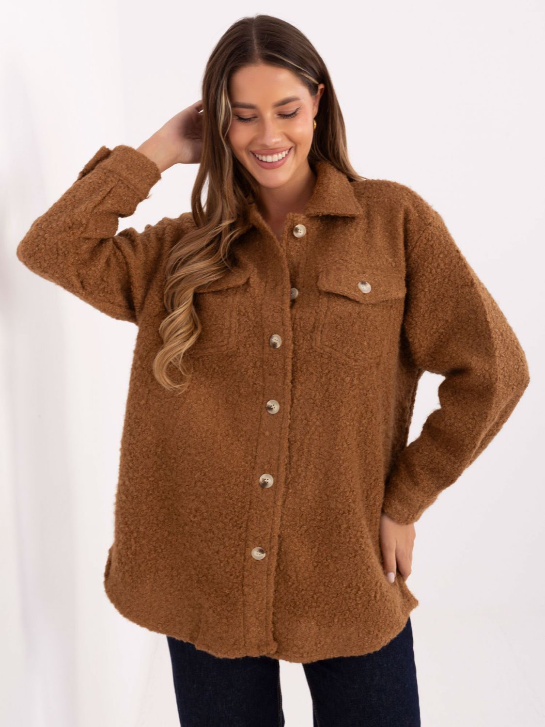 Camel casual shirt jacket with collar and pockets