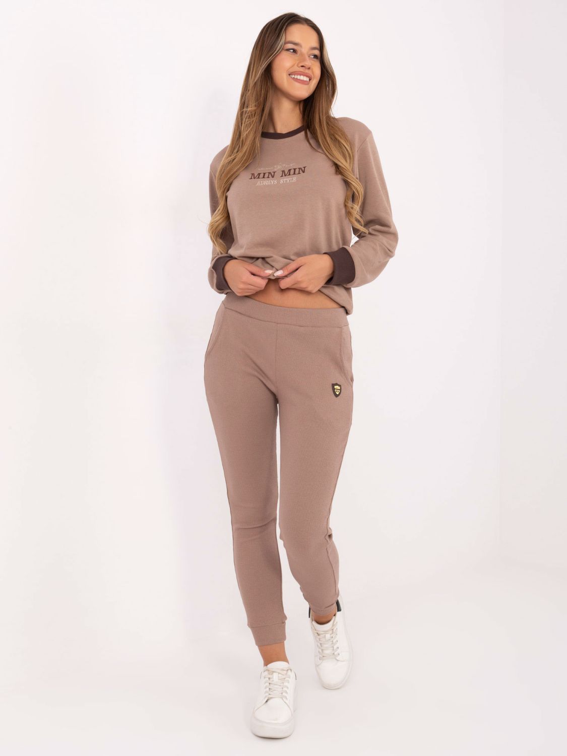 Women's beige ribbed cotton joggers