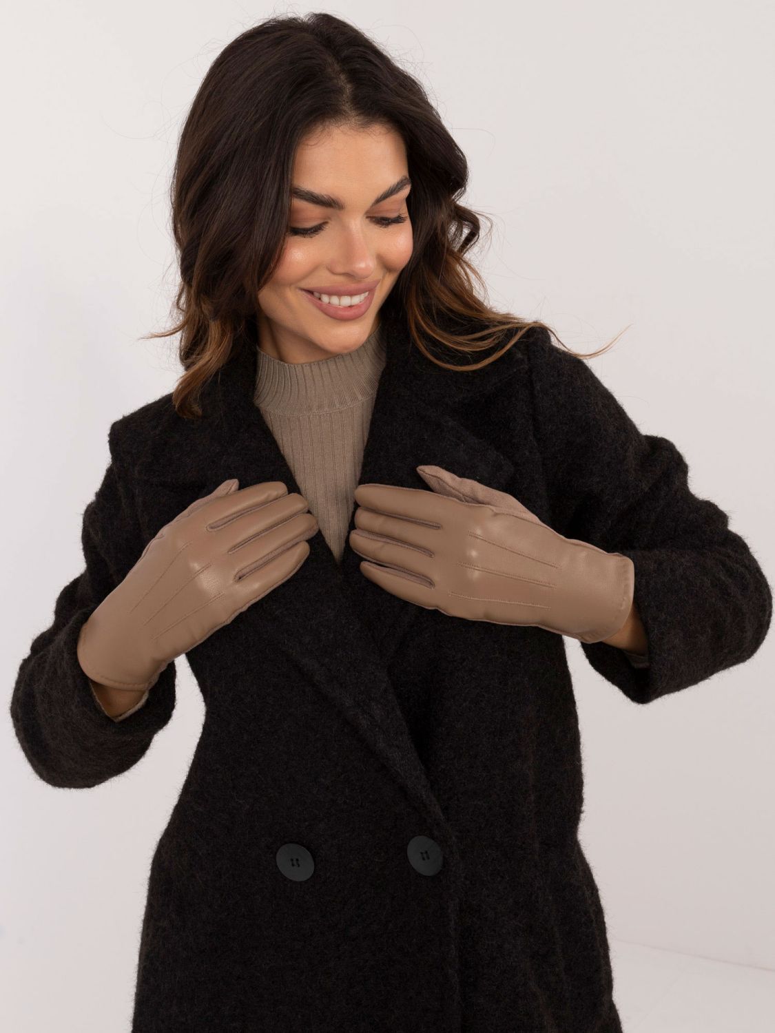 Elegant Beige Gloves with Warm Lining