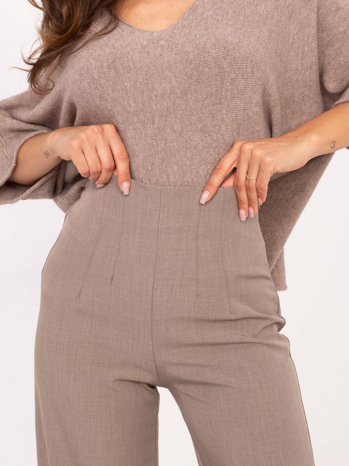 Elegant Beige High-Waisted Pants