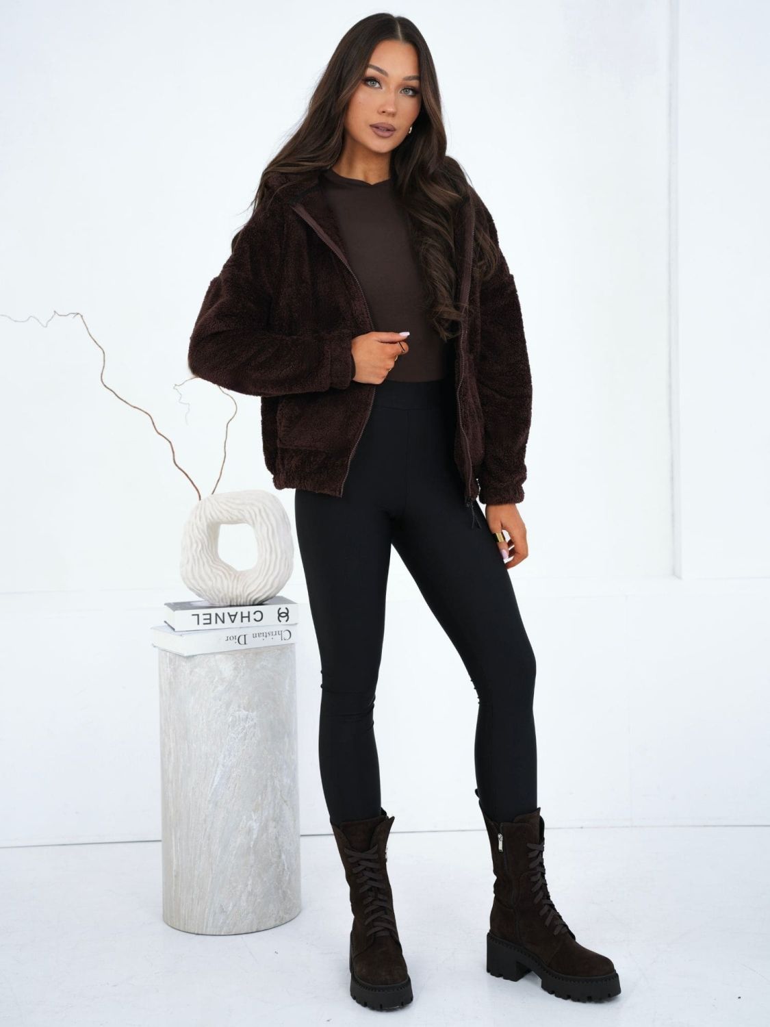 Women's brown hoodie with zipper