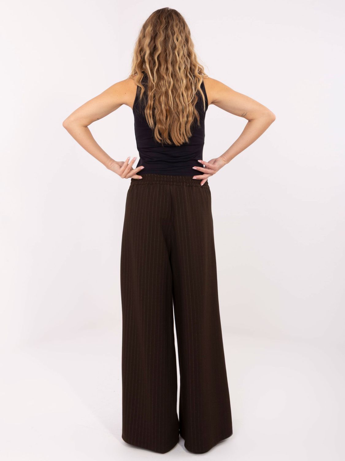 Elegant striped palazzo trousers in dark brown