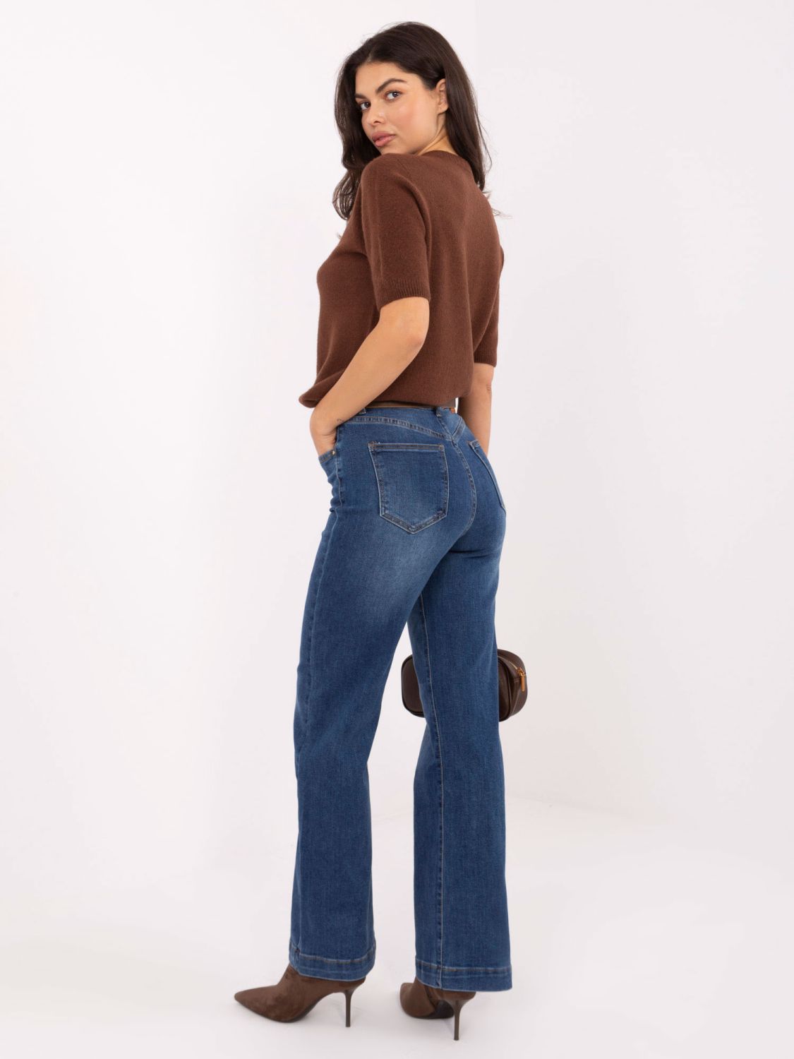 Women's straight-leg high-waisted jeans, dark blue