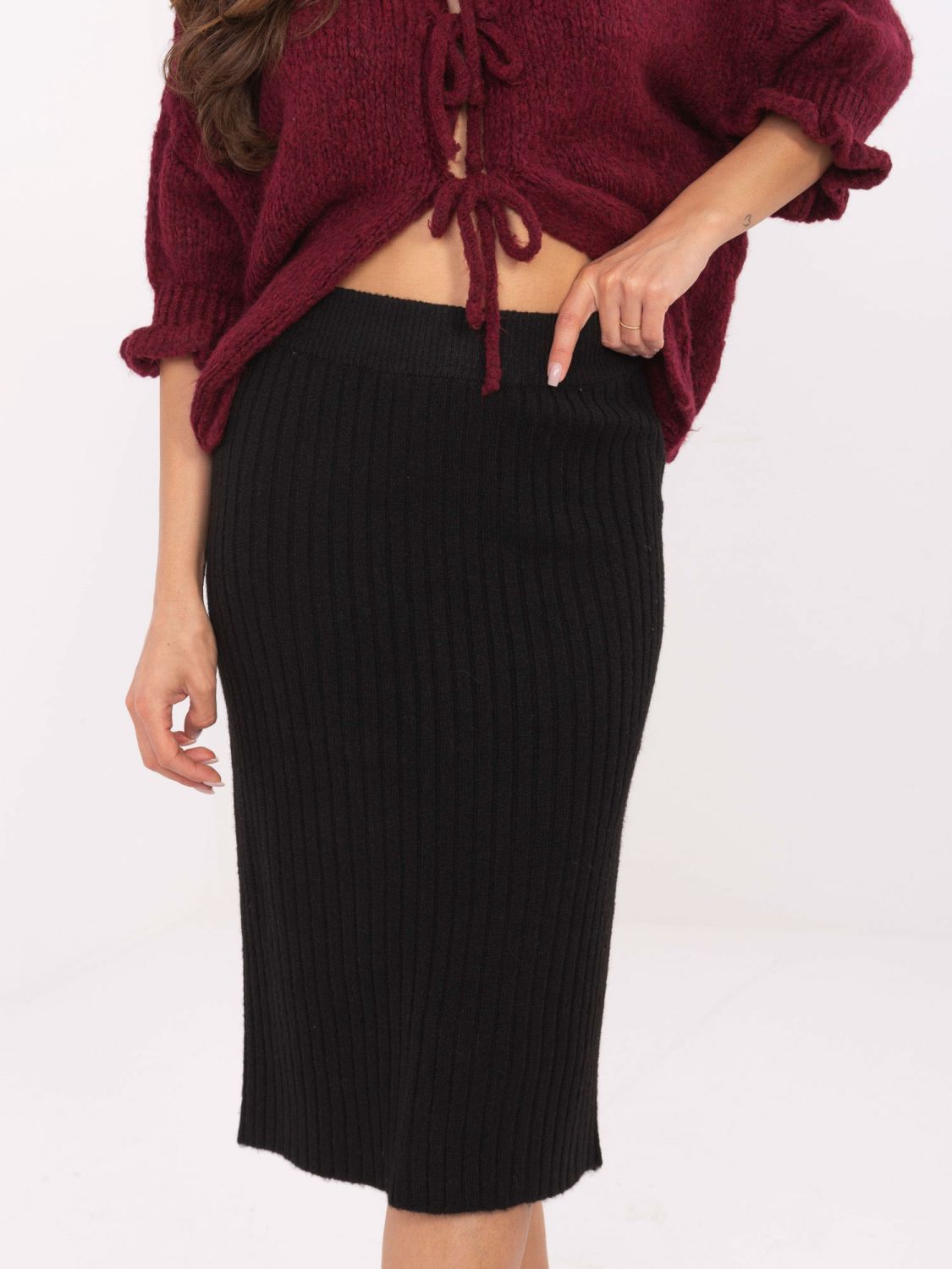 Elegant Black Midi Skirt