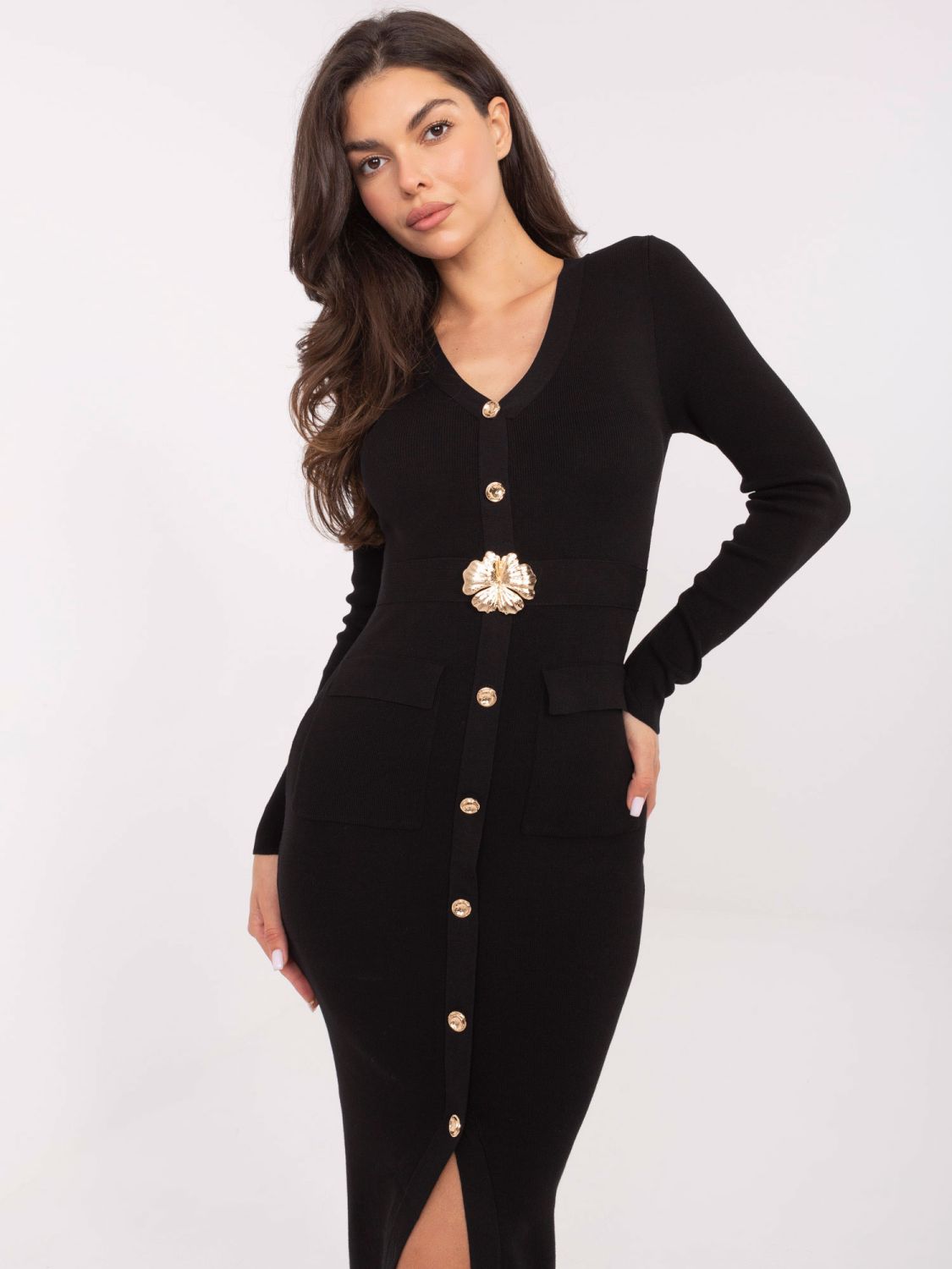 Elegant black midi dress with V-neck and buttons