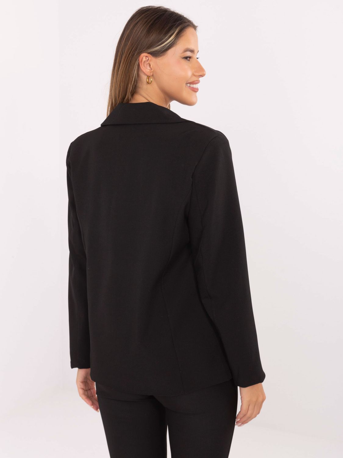 Elegant black blazer with brooch and lining