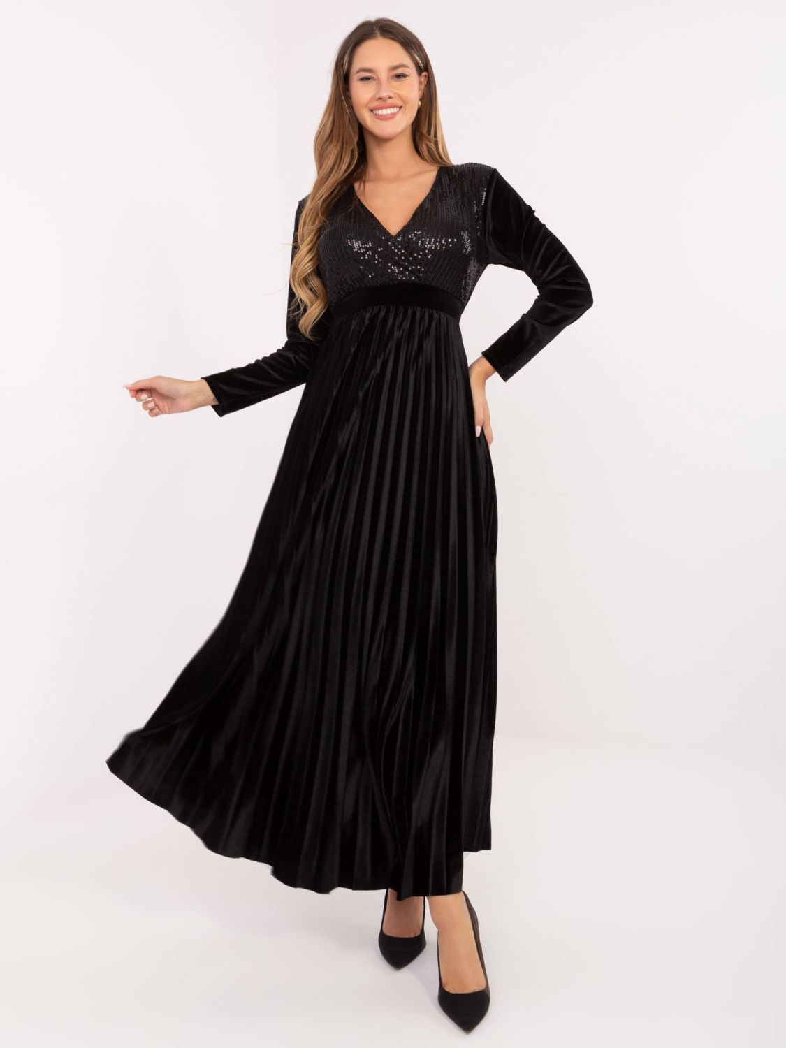 Black maxi dress with belt and sequins