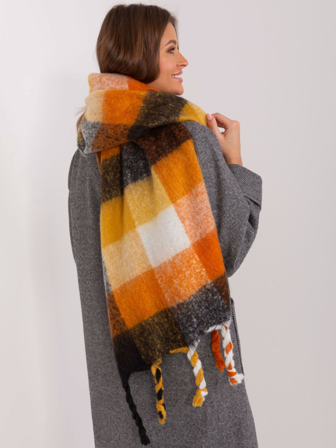 Elegant Black Scarf with Fringes