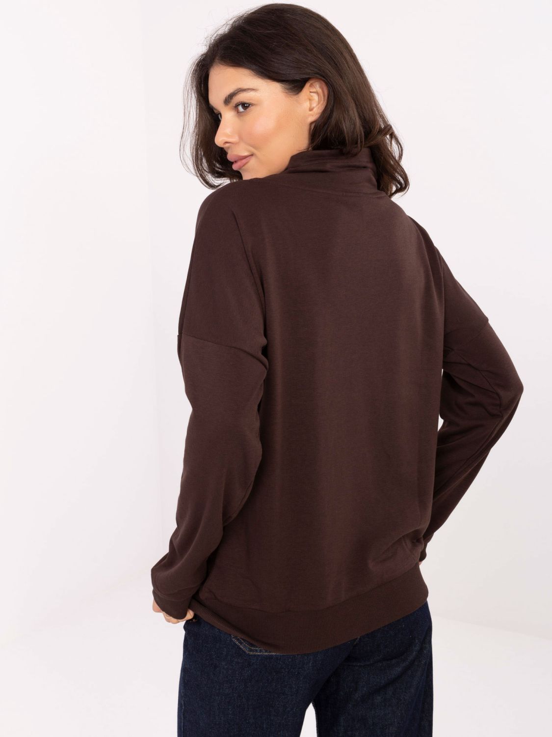 Brown cotton sweatshirt with collar and pocket