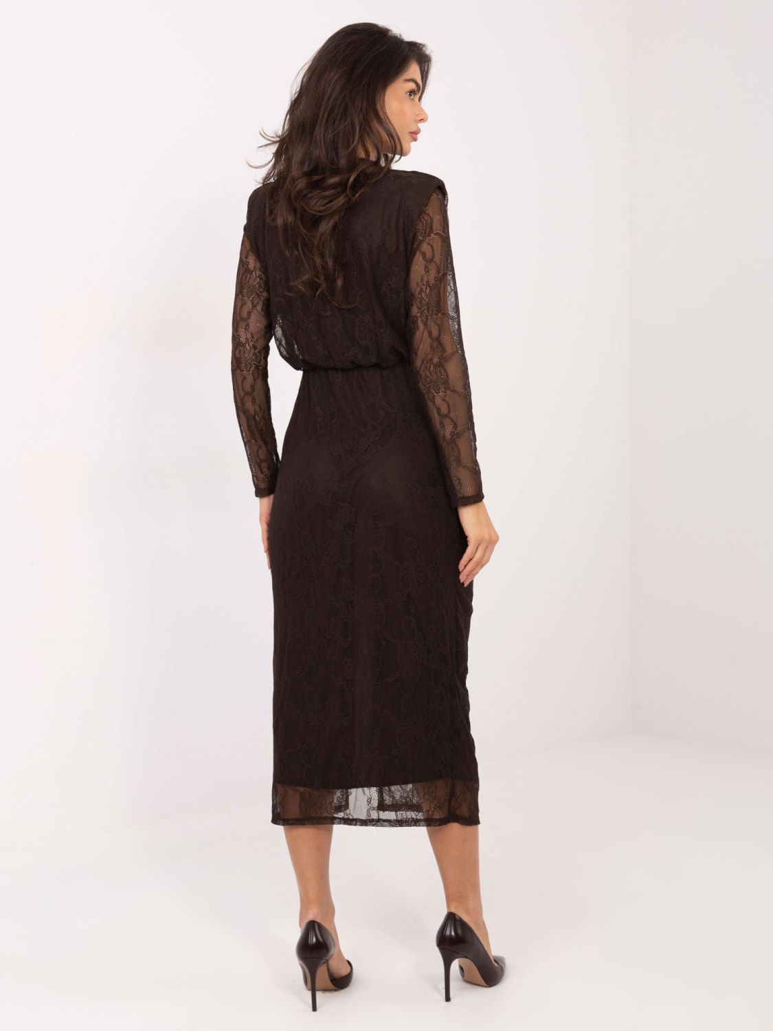 Elegant brown midi pencil dress with lace
