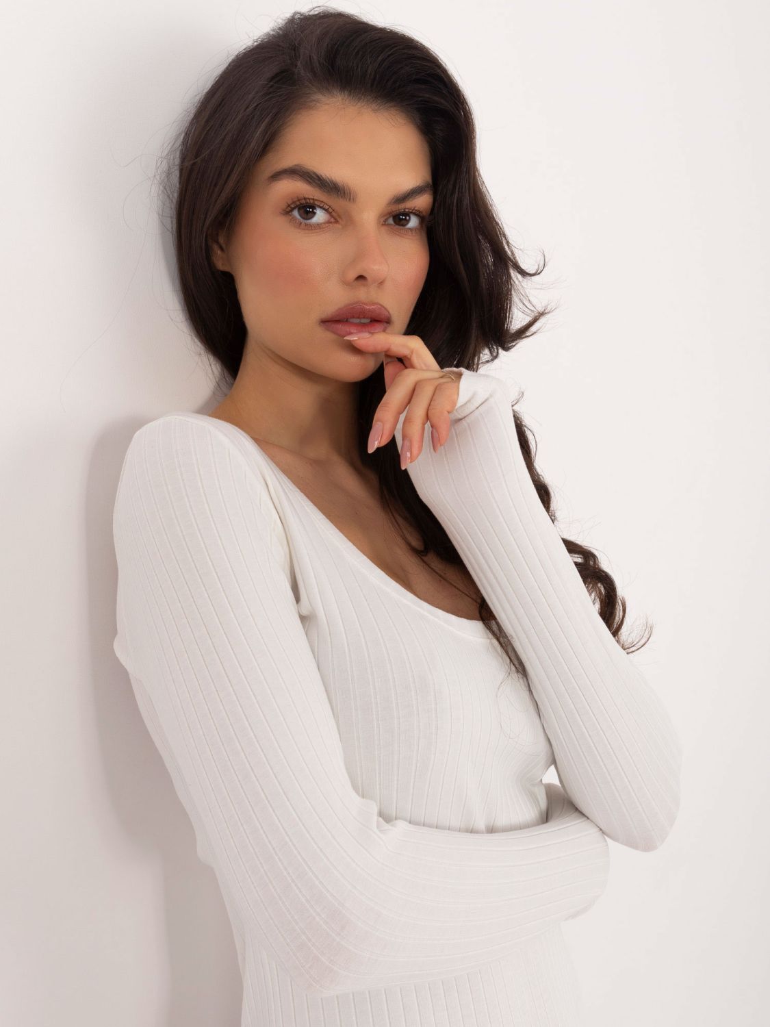 Ribbed cotton body with long sleeves in ecru