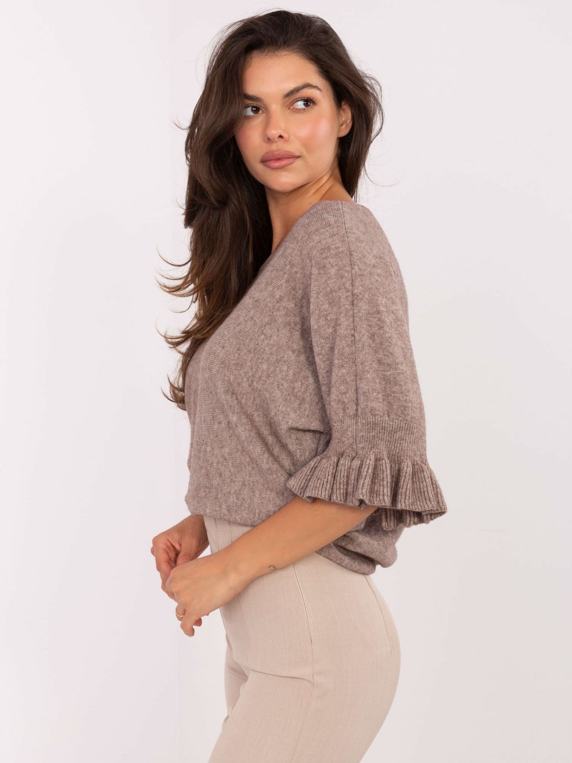 Elegant Beige Sweater with 3/4 Sleeves
