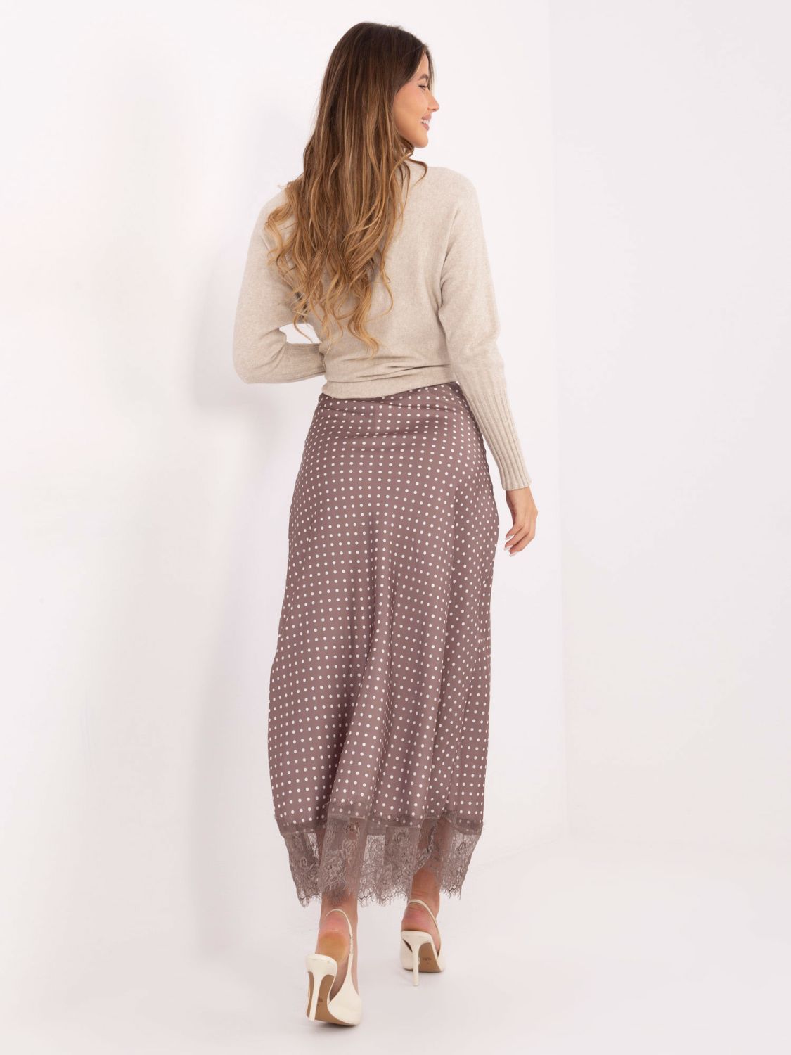 Beige midi skirt with polka dots and lace