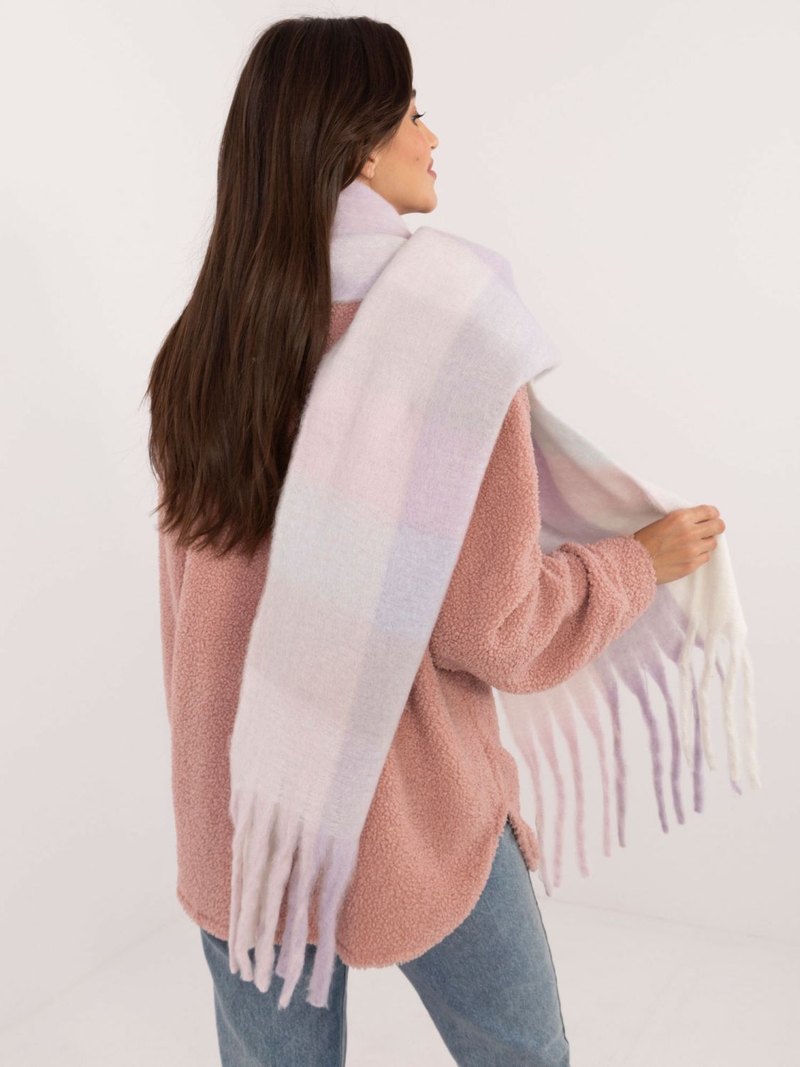 Elegant Scarf in Light Purple