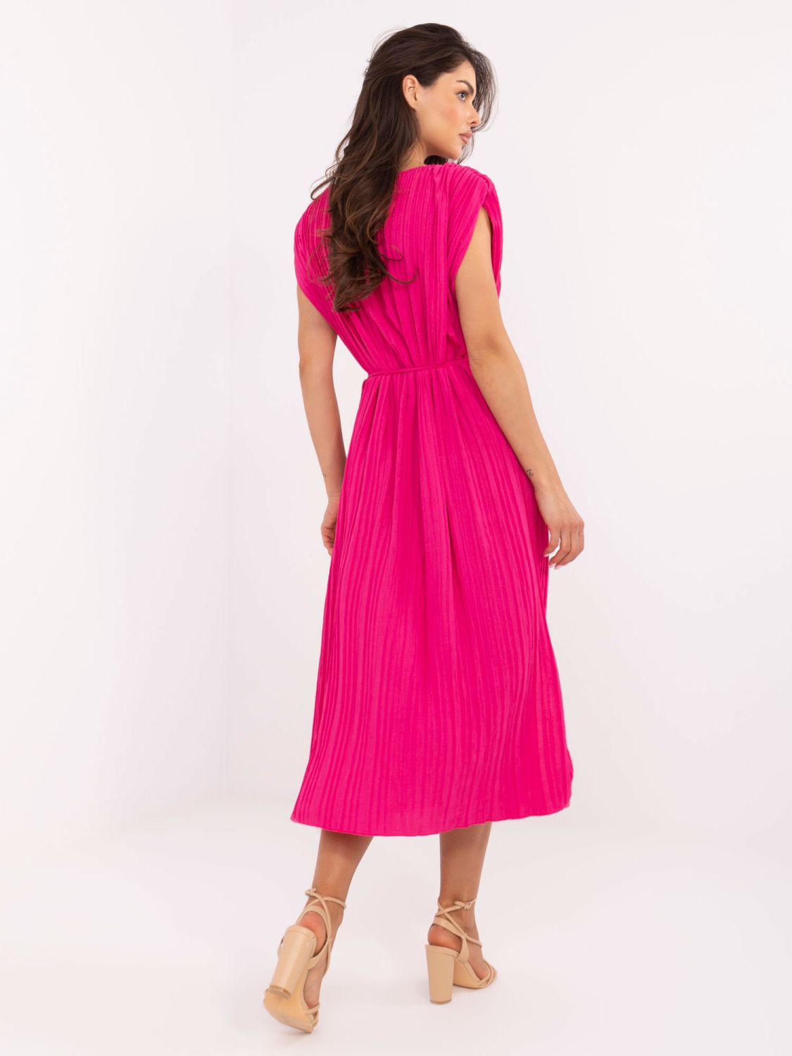 Elegant Midi Dress in Pink