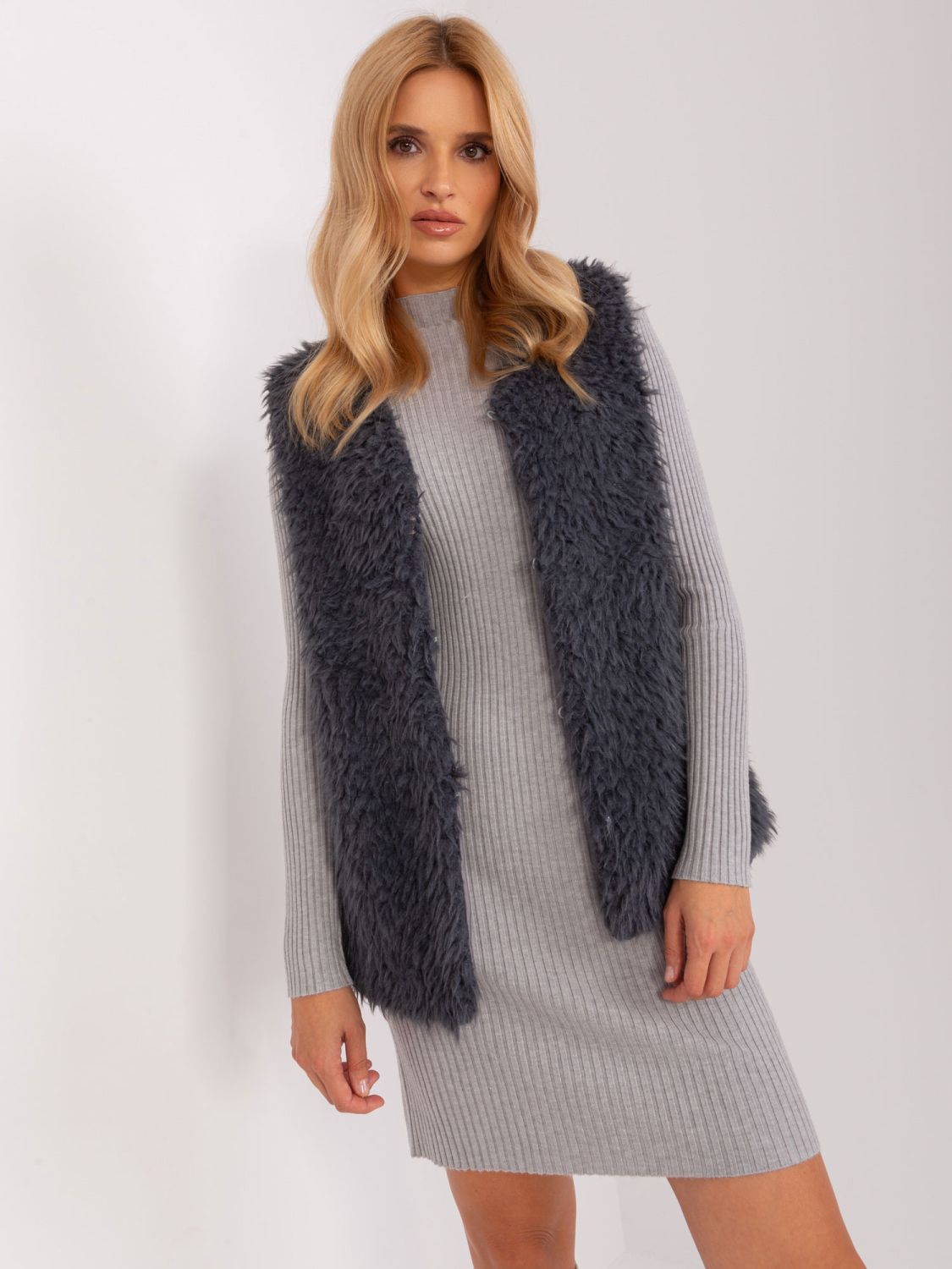 Graphite women's vest with lining