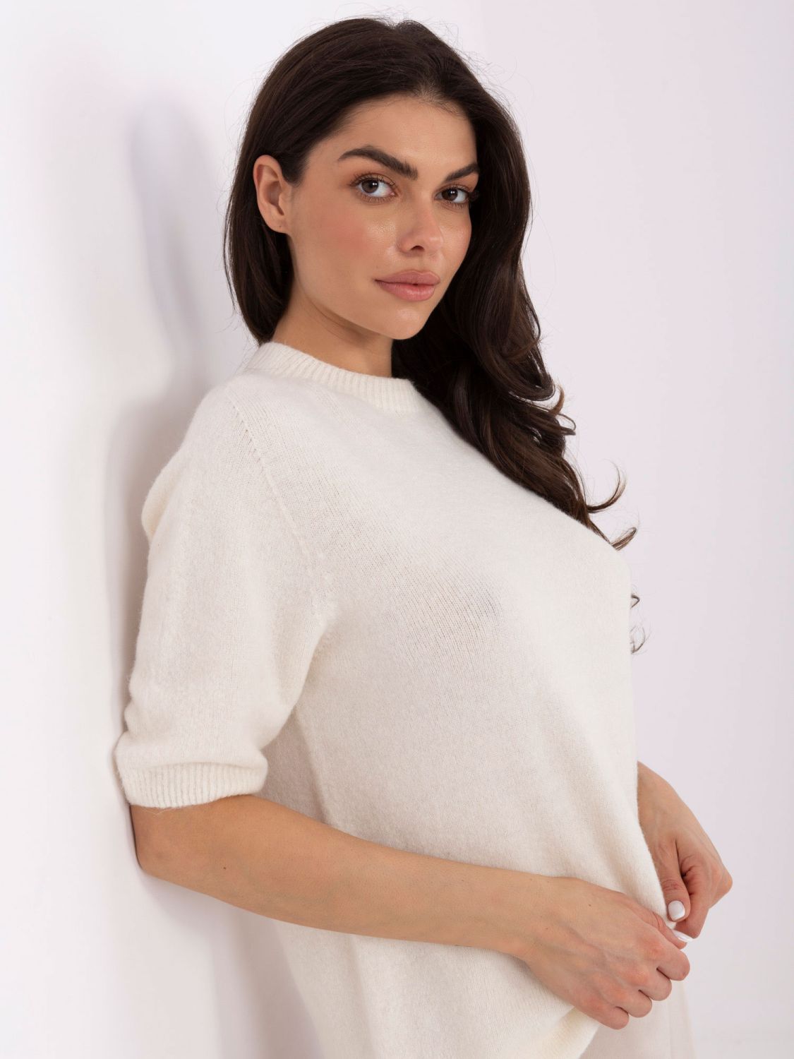 Beige short-sleeve baby alpaca sweater