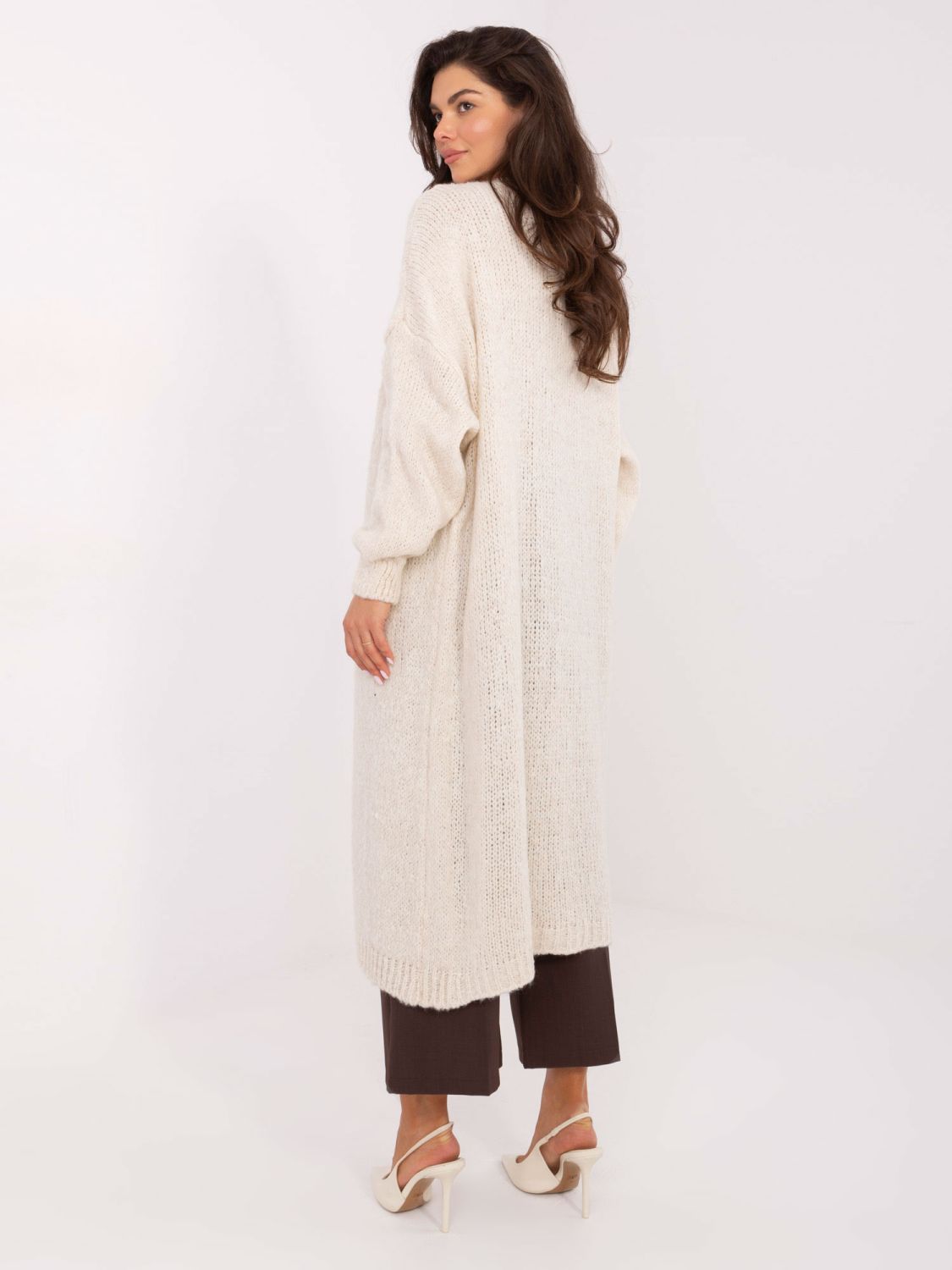 Beige long cardigan with pockets