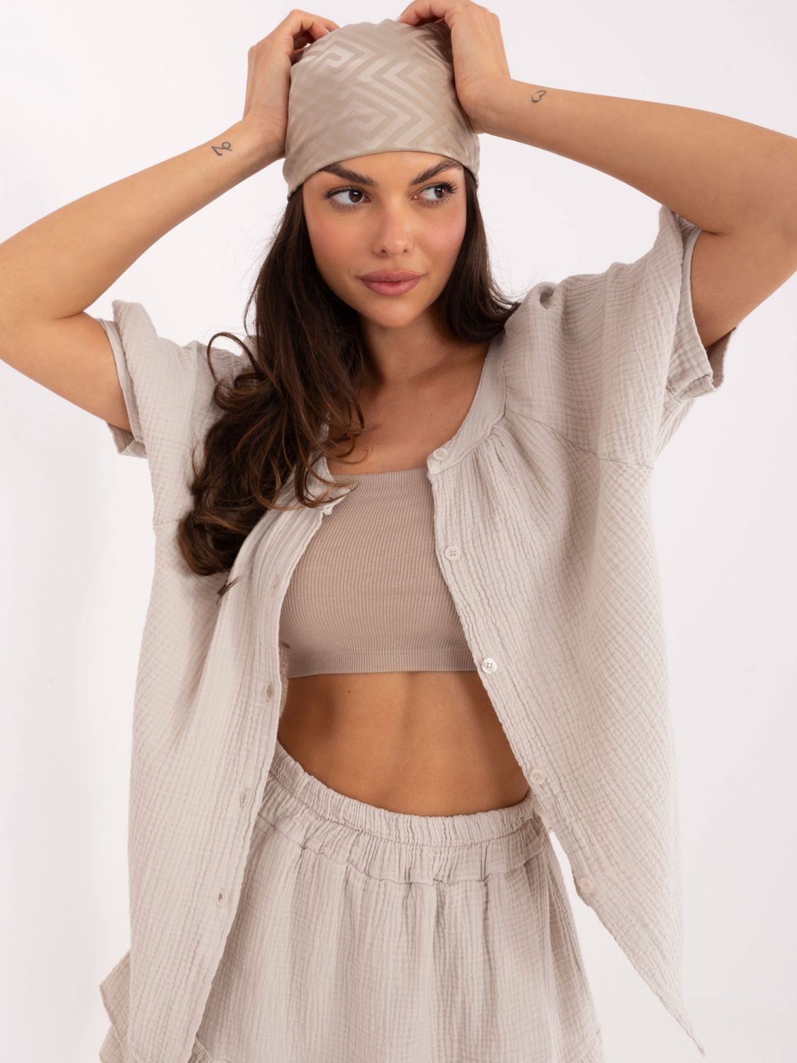 Stylish Set in Light Beige Shade