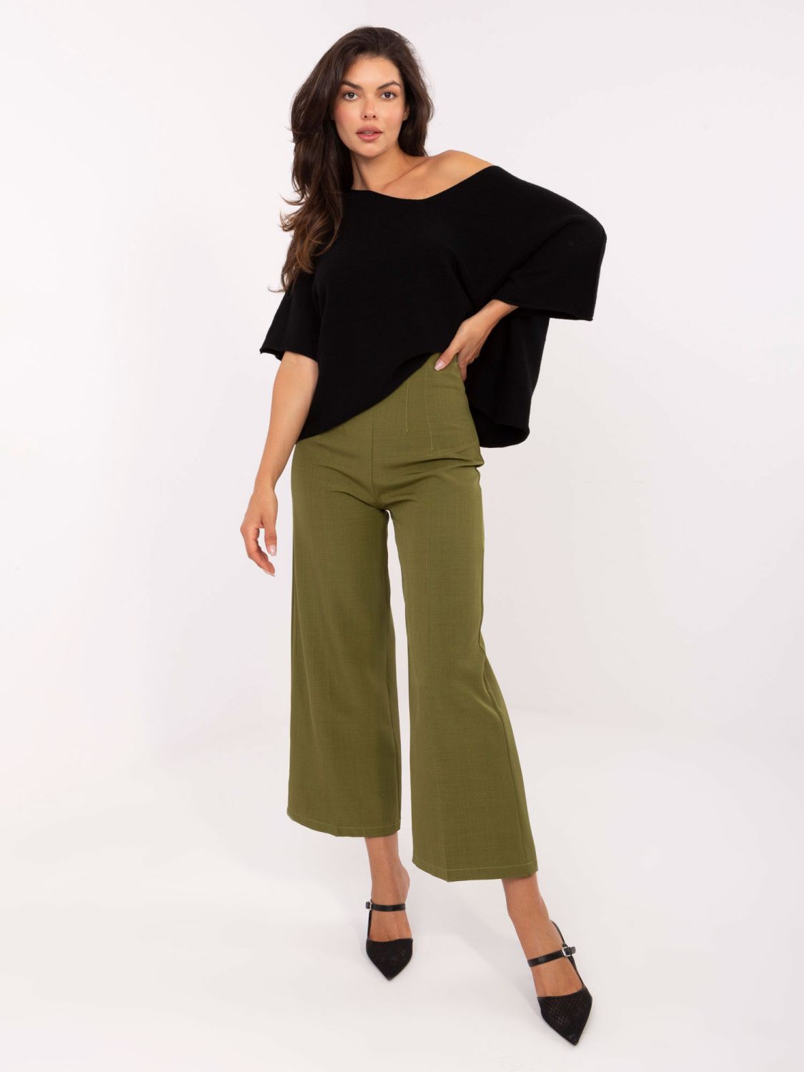 Elegant Wide-Leg Pants in Olive Green