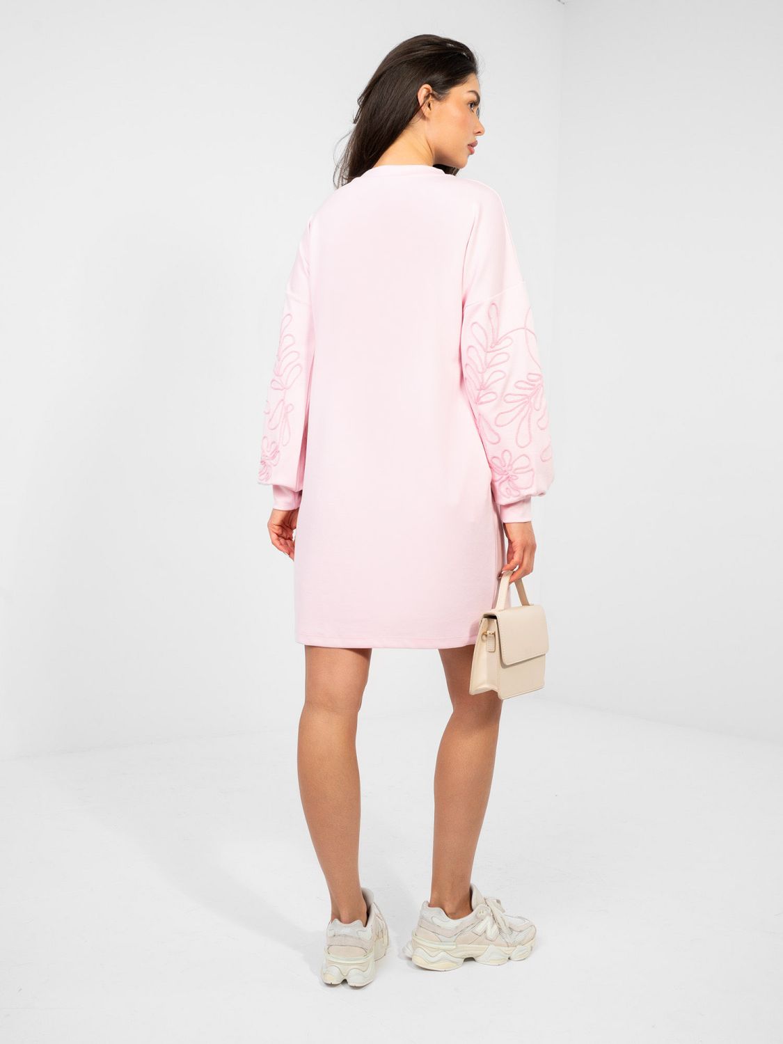 Pink mini dress with embroidery and puff sleeves