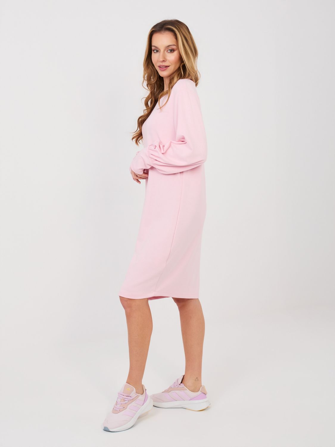 Pink casual dress with long sleeves