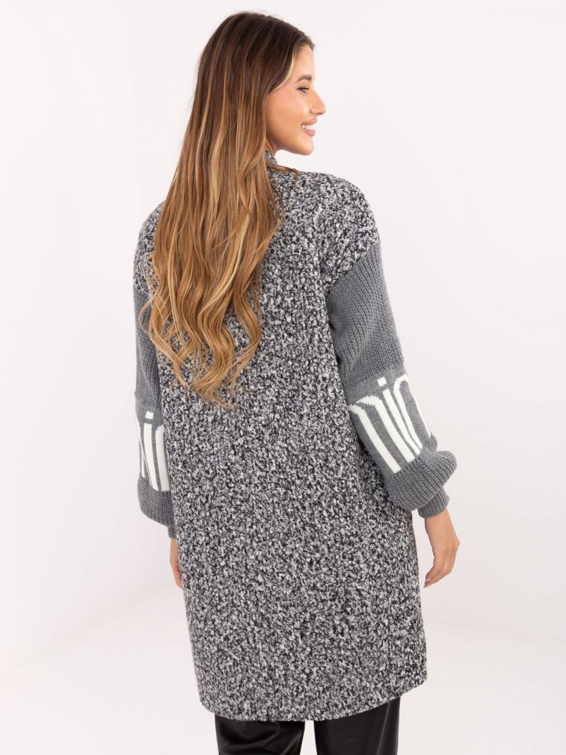 Grey cardigan with pockets and puff sleeves