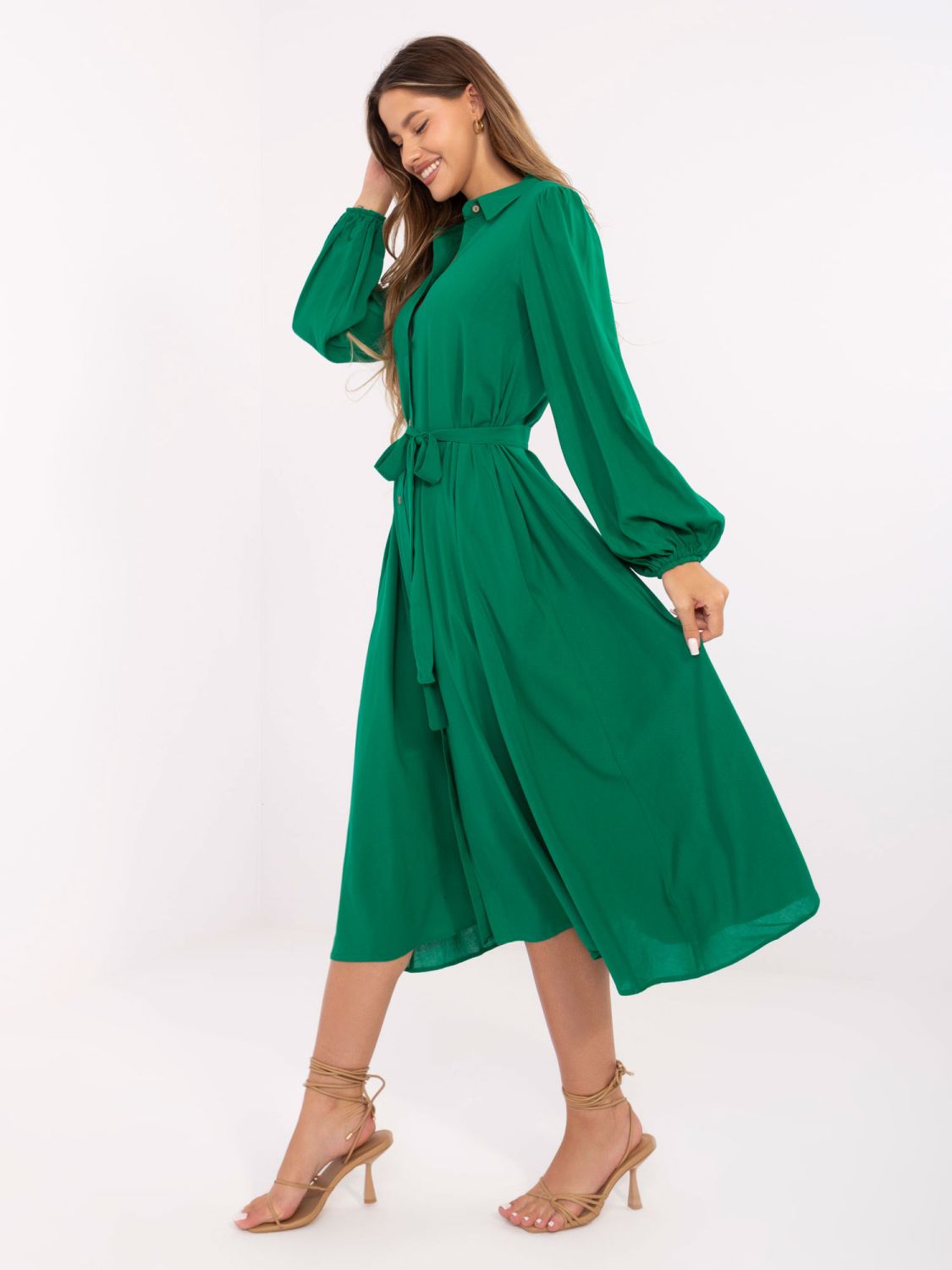Elegant Green Midi Dress with Long Sleeves