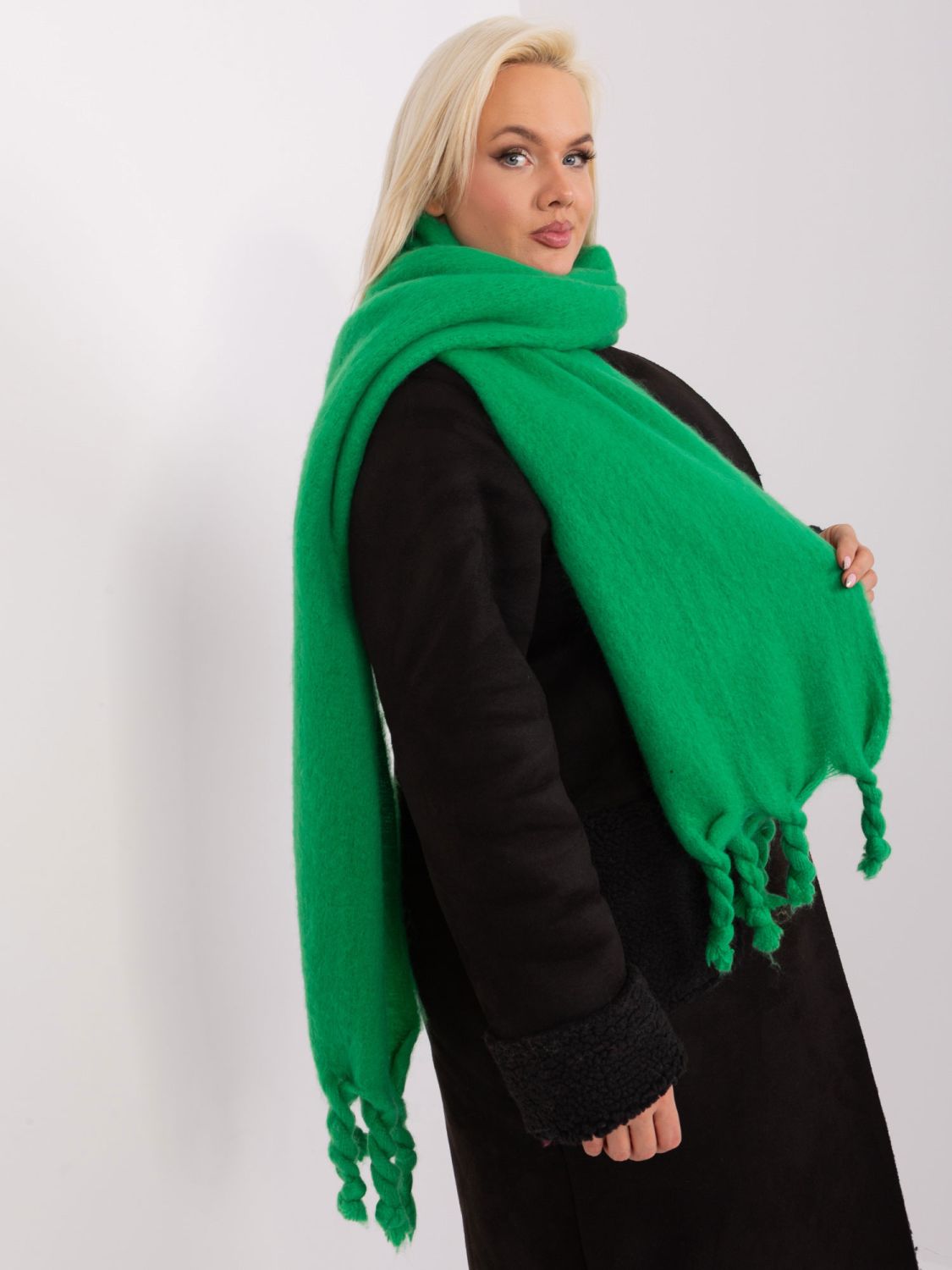 Elegant Green Scarf