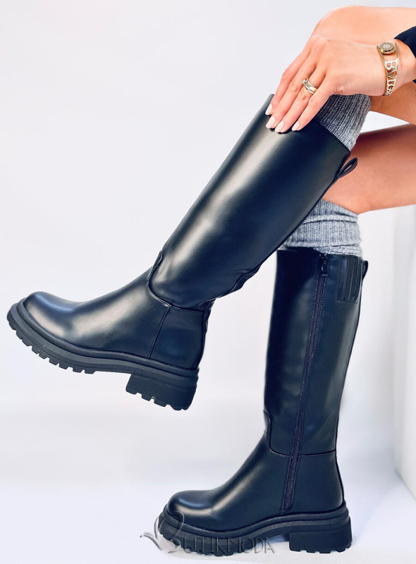 Black boots on a thick heel