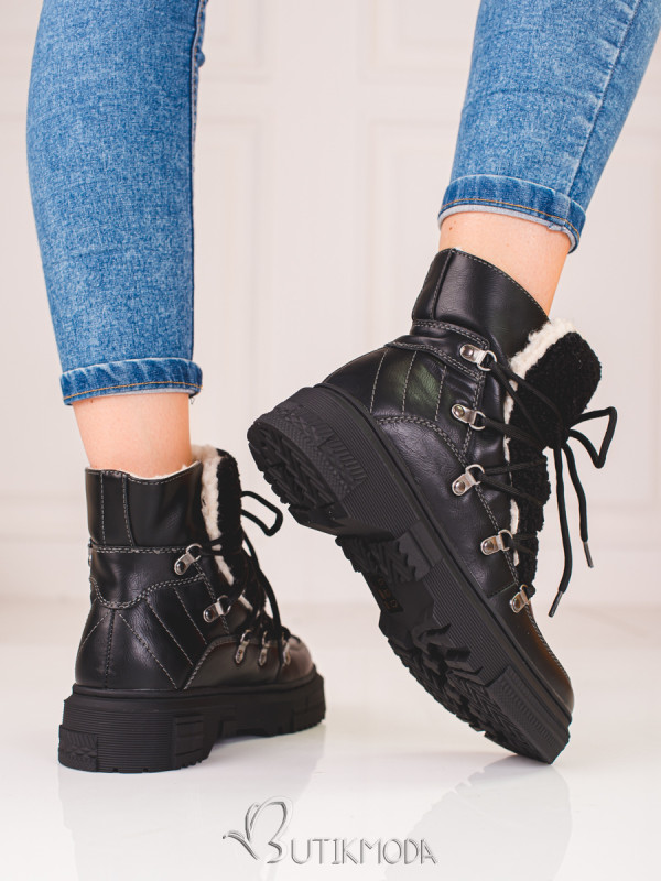 Black Women's Snow Boots with Sheepskin Shelovet