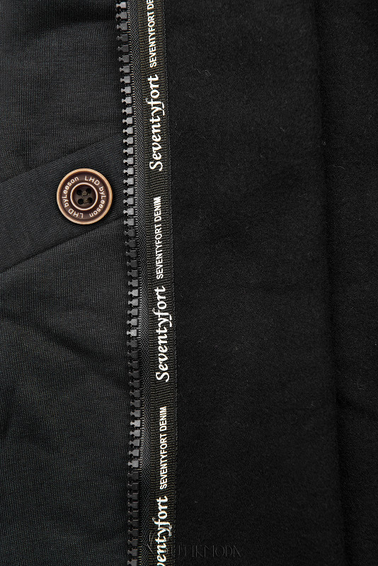 Black sweatshirt with patterned hood lining