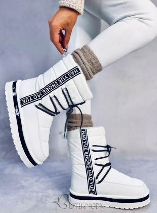 Winter snow boots with lacing polar white