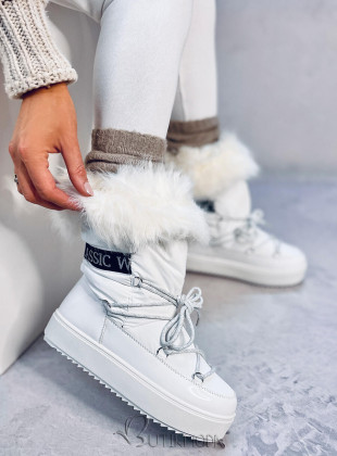 White snow boots CLASSIC