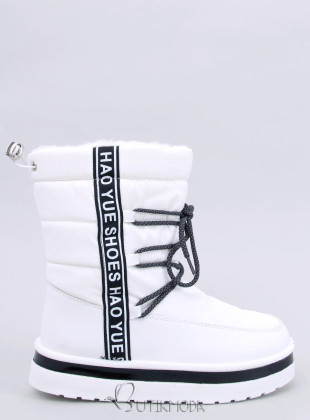 Winter snow boots with lacing polar white