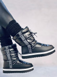 Winter snow boots with lacing polar white