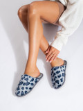 Slippers with an animal pattern blue