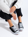 Black women's canvas sneakers